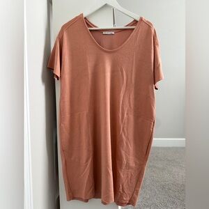 Zara Women's Terracotta Short Sleeve Dress with Pockets!